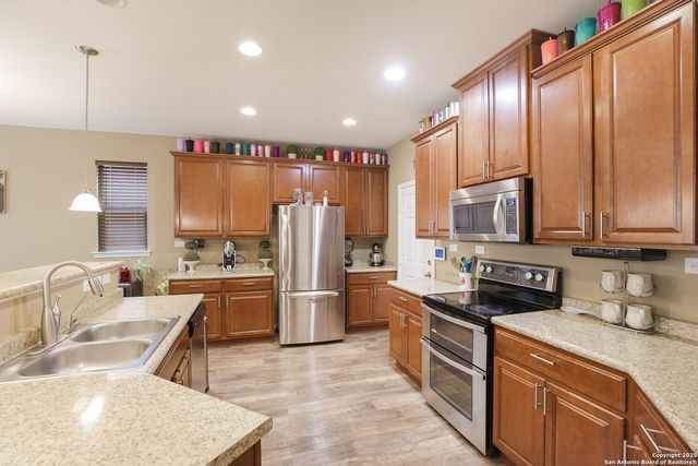 13342 Loma Sierra, San Antonio, TX 78233