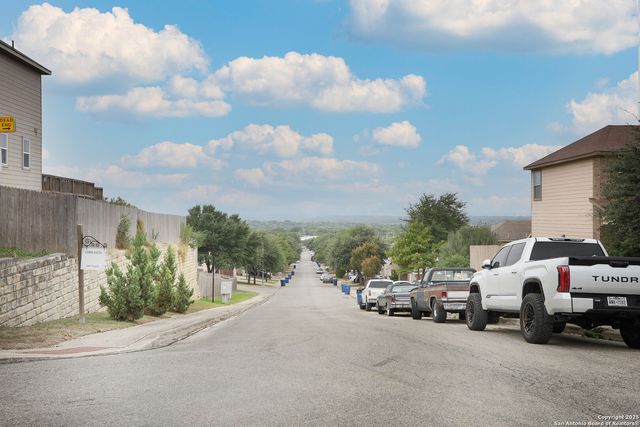 13342 Loma Sierra, San Antonio, TX 78233