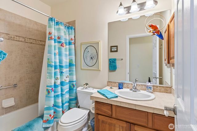 4345 Sinclair Loop NE, Lacey, WA 98516