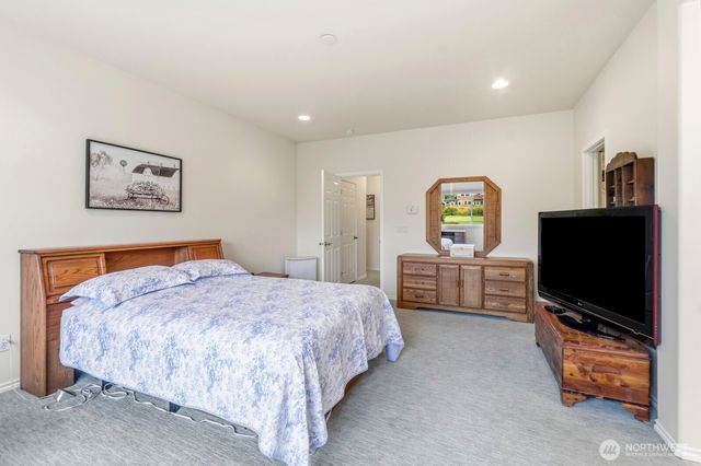 4345 Sinclair Loop NE, Lacey, WA 98516
