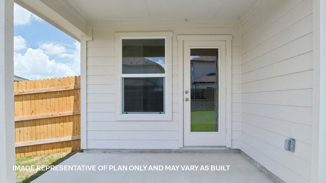 145 Little Walnut Cove, Kyle, TX 78640