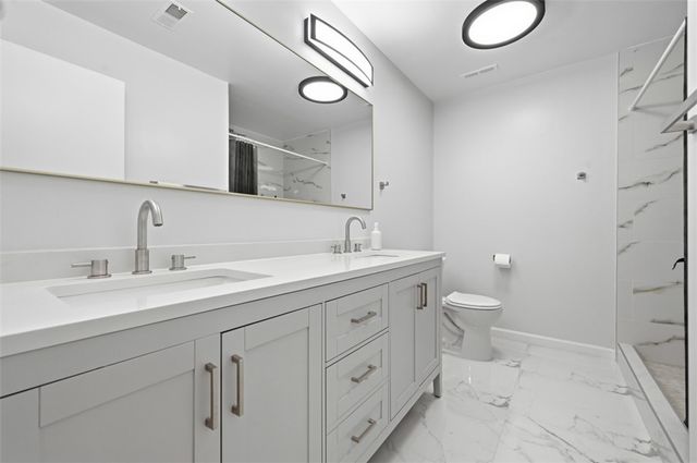540 N NEVILLE 305, Oakland, PA 15213