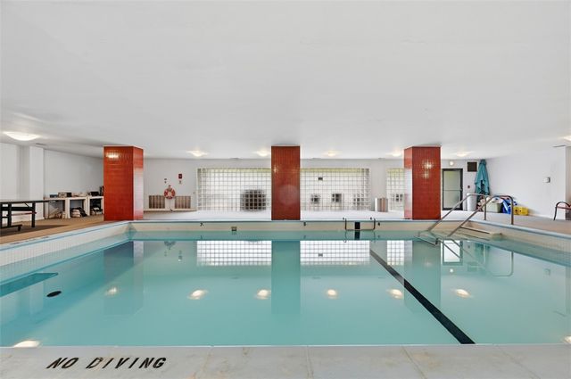 540 N NEVILLE 305, Oakland, PA 15213