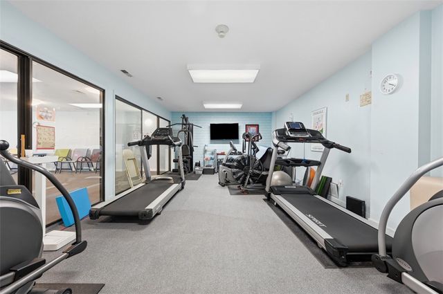 540 N NEVILLE 305, Oakland, PA 15213