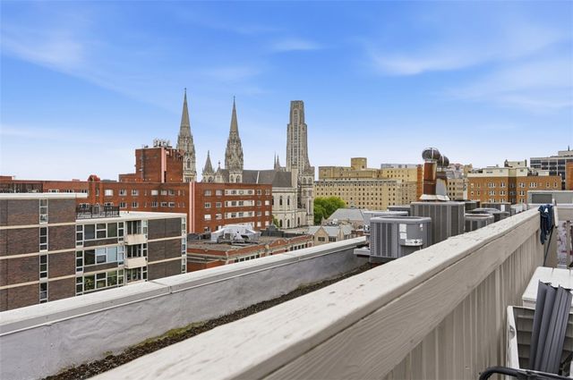 540 N NEVILLE 305, Oakland, PA 15213