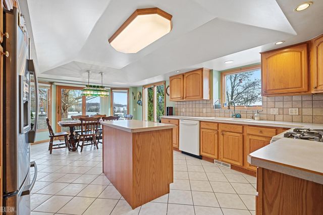 37433 26 Mile Road, Lenox, MI 48048