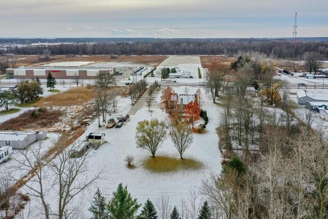 37433 26 Mile Road, Lenox, MI 48048