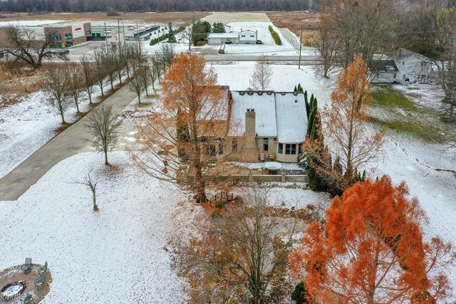 37433 26 Mile Road, Lenox, MI 48048