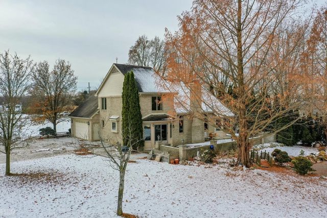 37433 26 Mile Road, Lenox, MI 48048