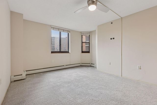 6500 Woodlake Drive 202, Richfield, MN 55423