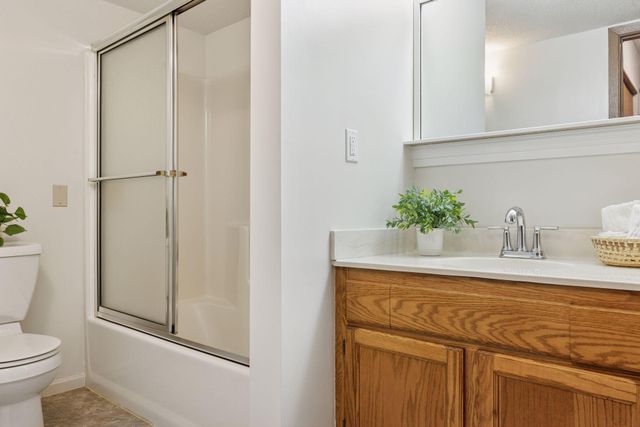 6500 Woodlake Drive 202, Richfield, MN 55423