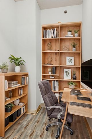 6500 Woodlake Drive 202, Richfield, MN 55423