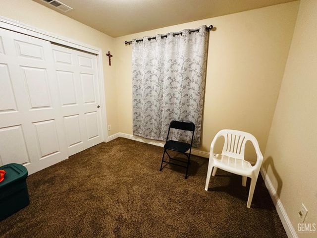 21114 Universal Street, Lost Hills, CA 93249