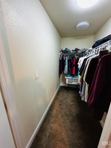 21114 Universal Street, Lost Hills, CA 93249