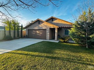 21114 Universal Street, Lost Hills, CA 93249