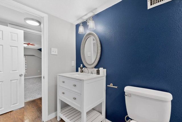 206 Farley Street, Waxahachie, TX 75165