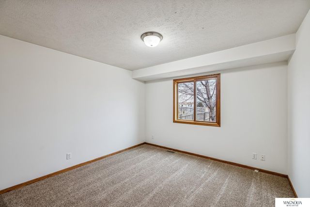 2010 NW 57 Street, Lincoln, NE 68528