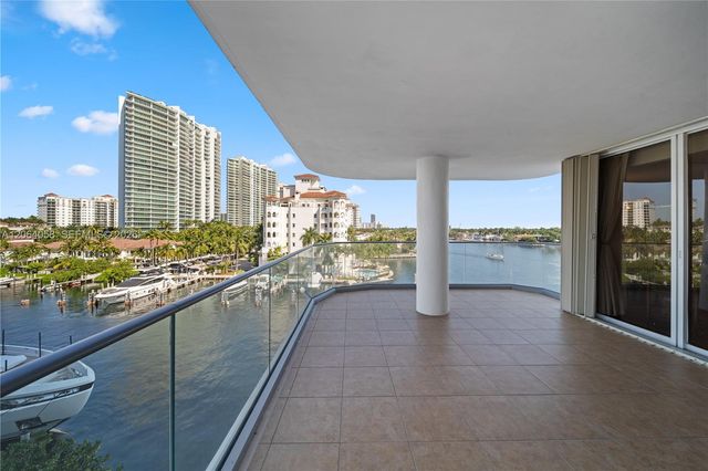 19707 Turnberry Way 6K, Aventura, FL 33180