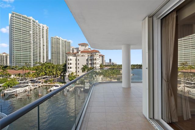 19707 Turnberry Way 6K, Aventura, FL 33180