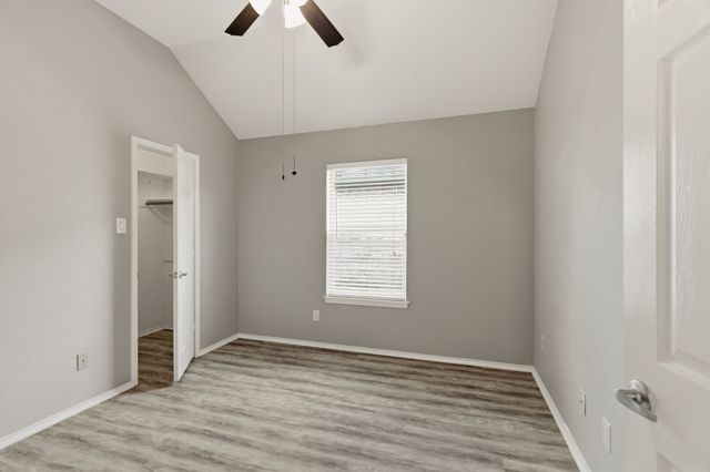 1800 Pine Ridge Drive, Bedford, TX 76021