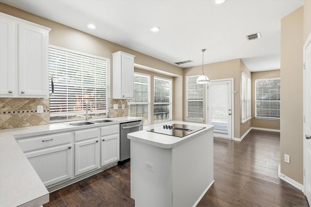 5445 Lake Powell Drive, Fort Worth, TX 76137