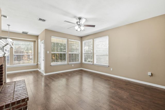 5445 Lake Powell Drive, Fort Worth, TX 76137