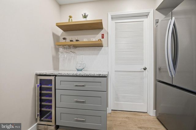 1812 SOCIETY PL, Newtown, PA 18940