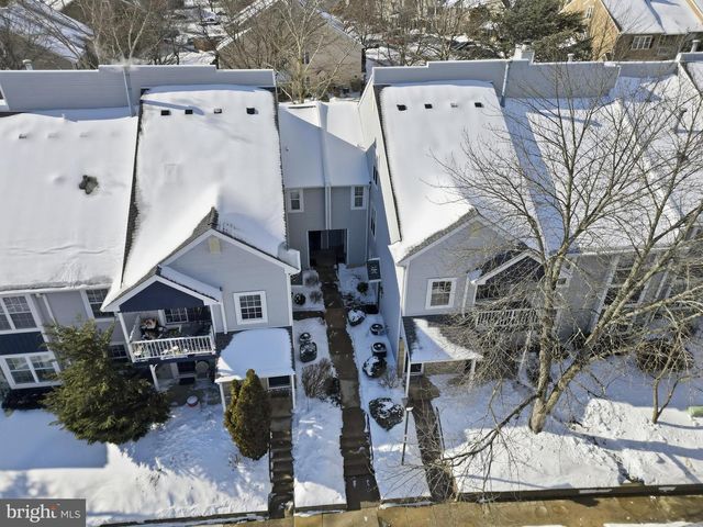 1812 SOCIETY PL, Newtown, PA 18940