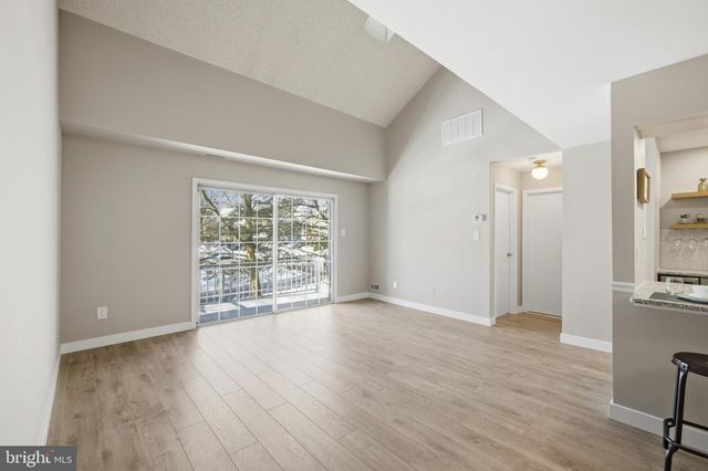 1812 SOCIETY PL, Newtown, PA 18940