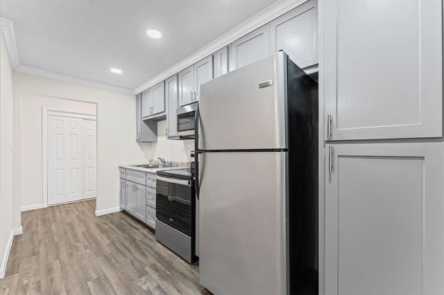 27241 Wells Lane, Conroe, TX 77385