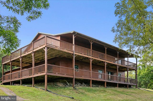 325 COYOTE RUN RD, Mathias, WV 26812