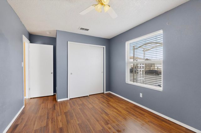 715 Redwood Street SW, Rio Rancho, NM 87124