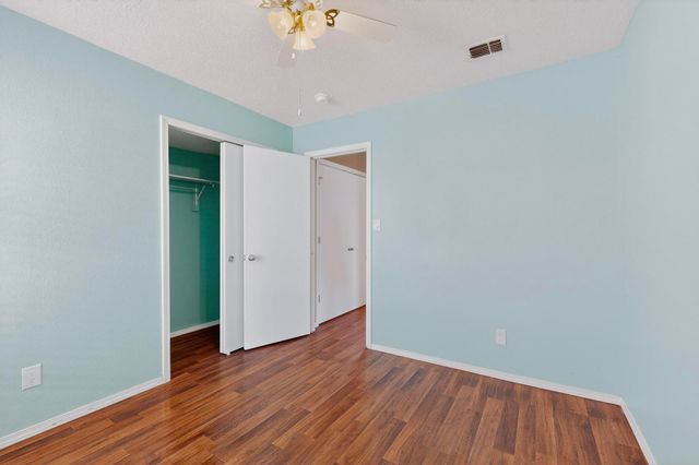 715 Redwood Street SW, Rio Rancho, NM 87124