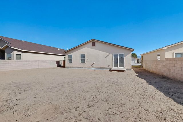 715 Redwood Street SW, Rio Rancho, NM 87124