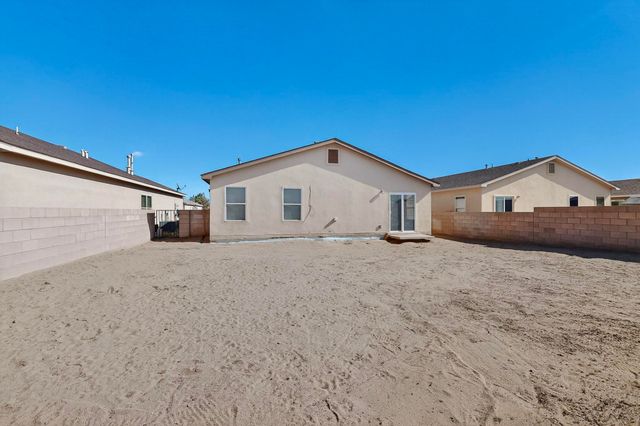 715 Redwood Street SW, Rio Rancho, NM 87124