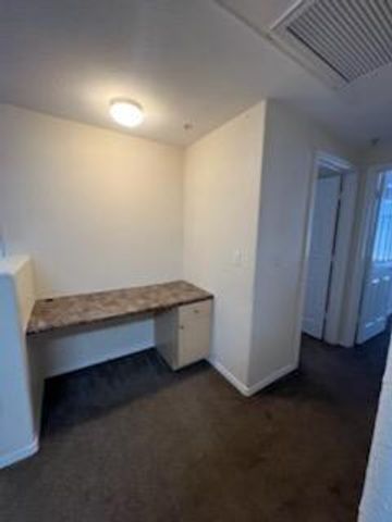 18416 N Cave Creek Road Apt 2061, Phoenix, AZ 85032