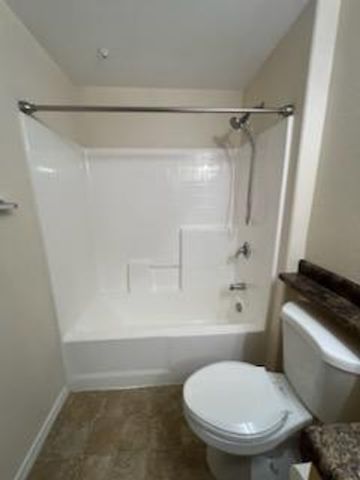 18416 N Cave Creek Road Apt 2061, Phoenix, AZ 85032