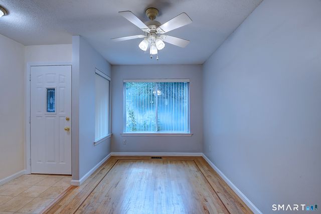 51 Florence Way 51, Farmington, CT 06032