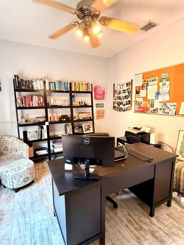 3729 SW 51st St 0, Hollywood, FL 33312