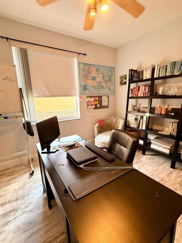 3729 SW 51st St 0, Hollywood, FL 33312