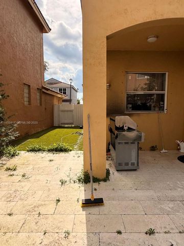 3729 SW 51st St 0, Hollywood, FL 33312