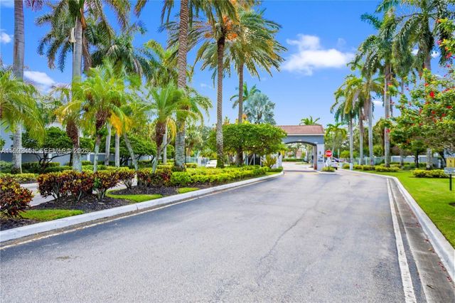 3729 SW 51st St 0, Hollywood, FL 33312