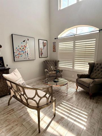 3729 SW 51st St 0, Hollywood, FL 33312