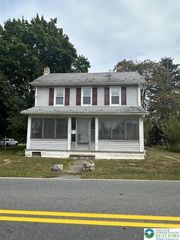 132 Lillian Lane, Upper Mt Bethel Twp, PA 18343