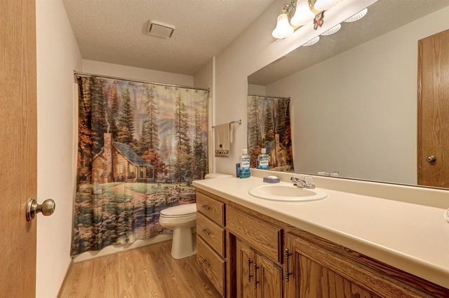 1260 BRIARWOOD DRIVE, Menasha, WI 54952