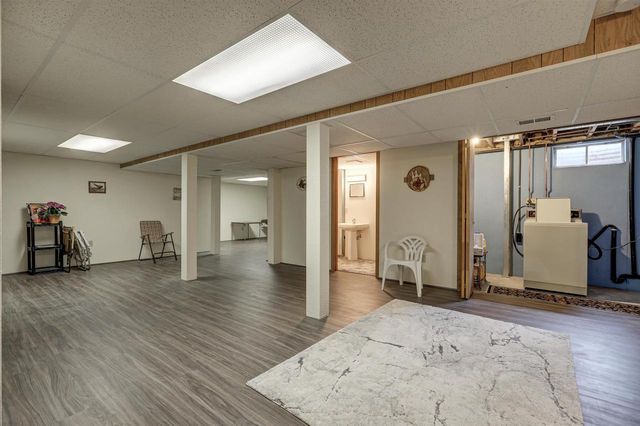 1260 BRIARWOOD DRIVE, Menasha, WI 54952