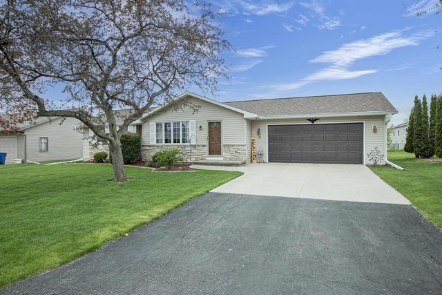 1260 BRIARWOOD DRIVE, Menasha, WI 54952