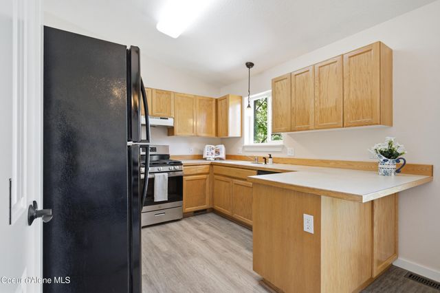 1019 W Starling AVE, Hayden, ID 83835