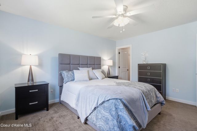 1019 W Starling AVE, Hayden, ID 83835