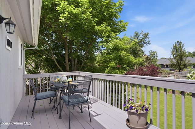 1019 W Starling AVE, Hayden, ID 83835